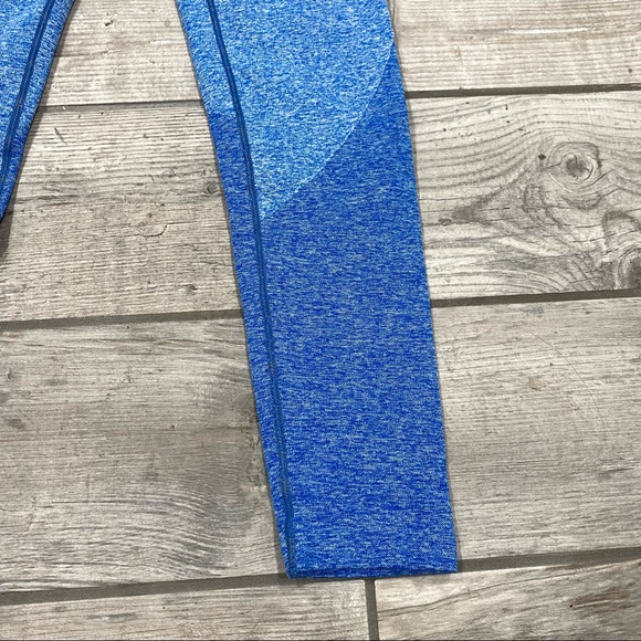 SOLD | Blue Gymshark Flex Leggings - Picture 6 of 11